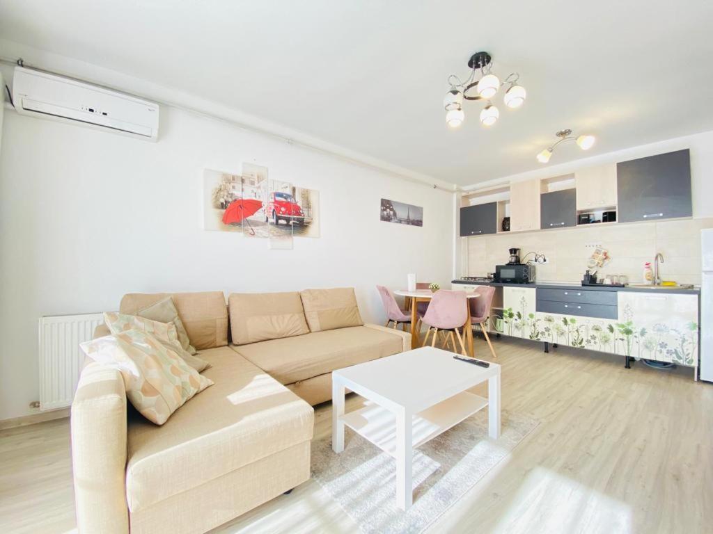 Sea Side Ada Apartment Нэводари Экстерьер фото